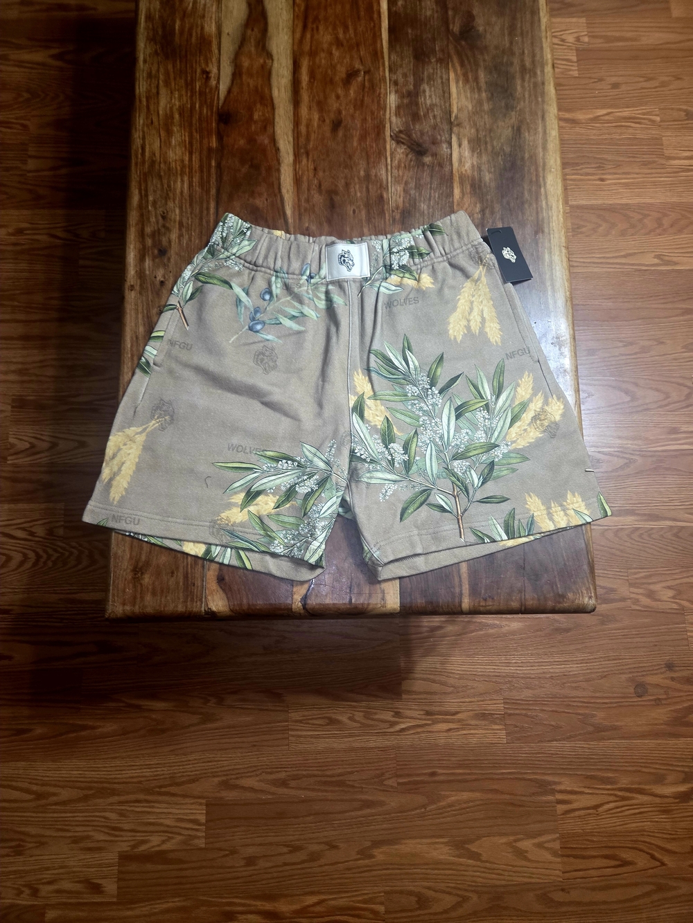 Darc Sport Hybrid Botanical Print Sweatshorts